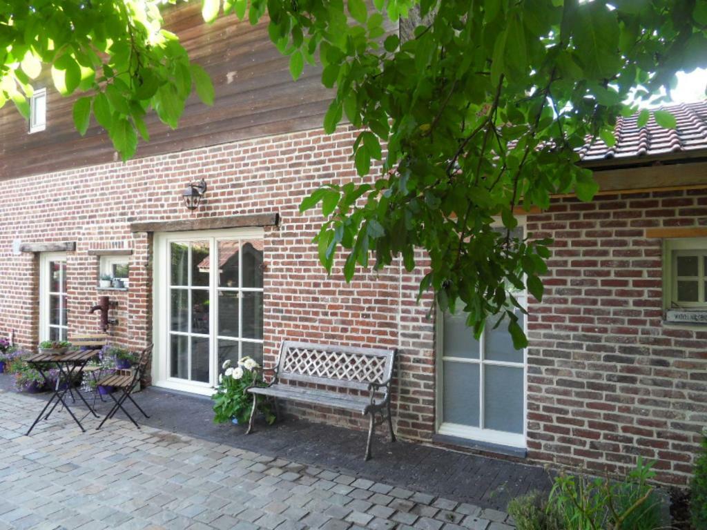 B&B 'Het Logiement Sint-Maria-Lierde Esterno foto